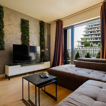 Waterfront - Art Apartment